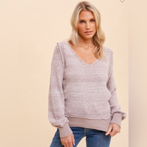 NWT Hem & Thread Women’s V-Neck Knit Sweater Bubble Sleeve - Picture 3 of 9